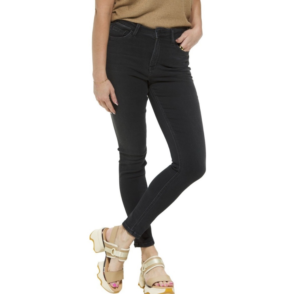 Flying Monkey Women's Lighter Wash Black Jeans